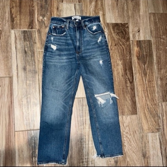 Abercrombie & Fitch The Ankle Straight Jeans - Picture 1 of 2